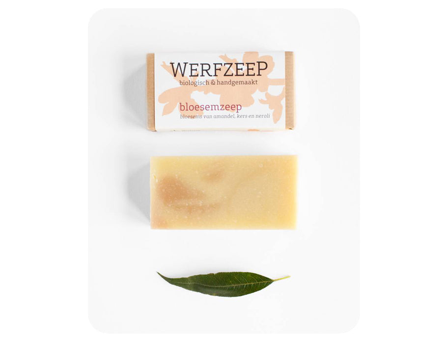 Natuurlijke handgemaakte Bloesemzeep