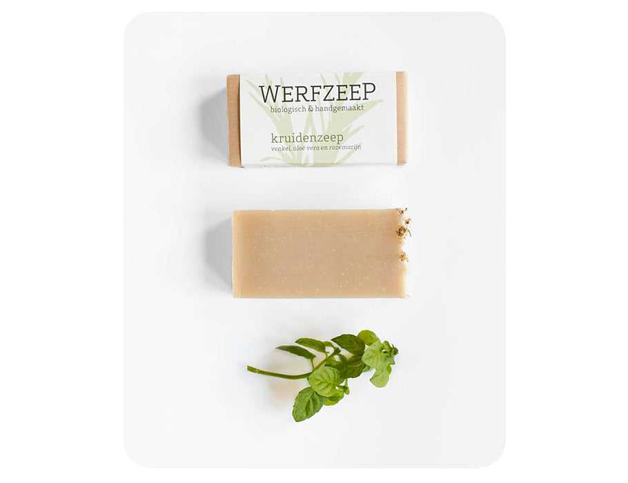 Handgemaakte Natuurlijke Kruidenzeep met Rozemarijn en Lavendel