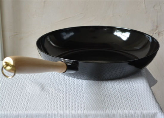 Riess - Koekenpan van emaillen met houten steel